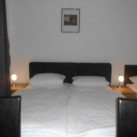 Hotel-Pension Dorma Berlin Exterior photo